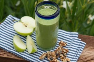 My Favorite Green Juice Recipe: Sarah Lefkowitz