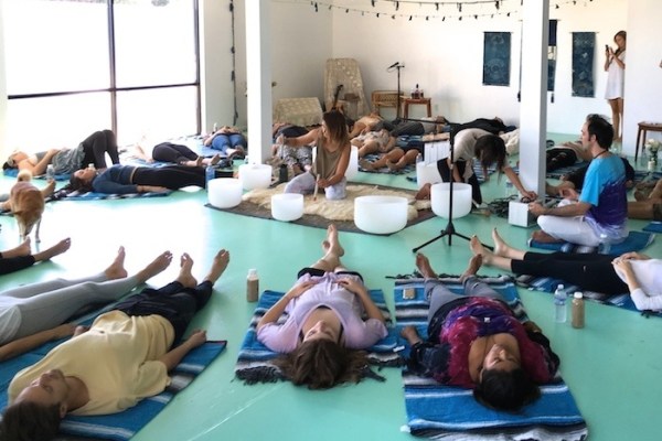 Kassia Meador Is Hosting Sound Baths in Venice, and You’re Invited