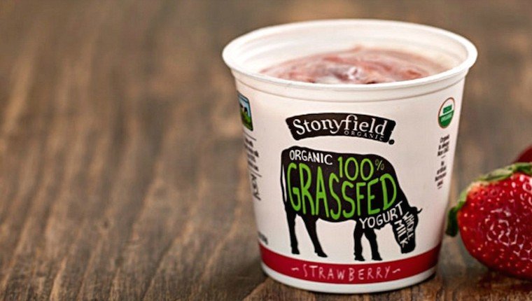 Stony-field-Organic-100-Grass-Fed-Yogurt-1024x580