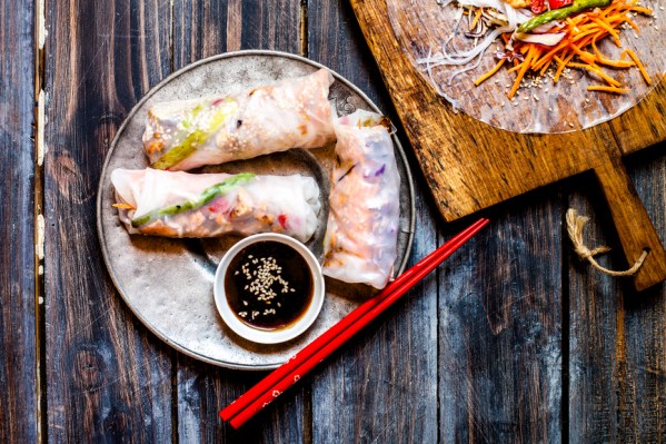 7 Delicious Summer Roll Recipes That Are So Simple To Make