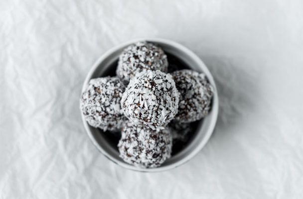Healthy Snack Upgrade: Why Nutrition Balls Are the New Energy Bars