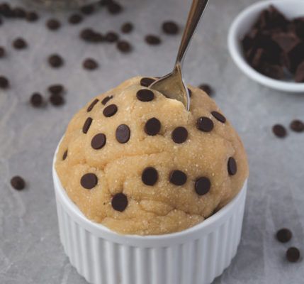Video: Healthy (and Edible) Cookie Dough Isn't a Myth—Here's How to Make It