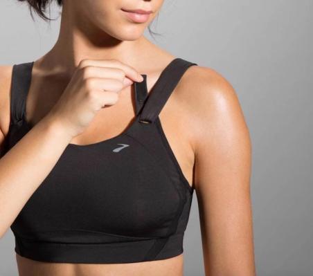 8 Sports Bras That Aren't Impossible to Take Off