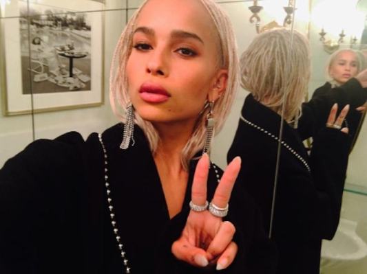 The One Natural Ingredient That Keeps Your Bleached Hair Healthy, According to Zoe Kravitz