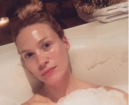 The 5 Natural Beauty Cult Faves That January Jones Relies On