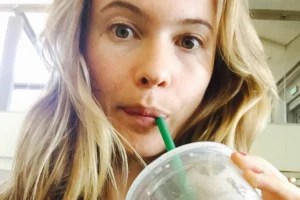 The smoothie recipe model Behati Prinsloo Levine says supercharges her mornings