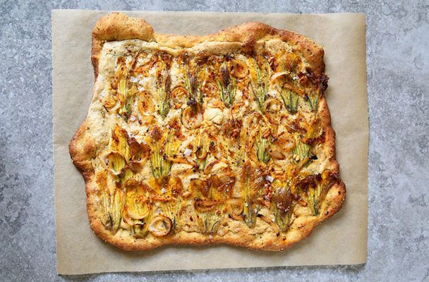 Squash Blossom Pizza Is the Summery Recipe Your Taste Buds Have Been Waiting For