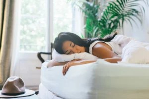 5 essential oils with serious sleep-boosting powers