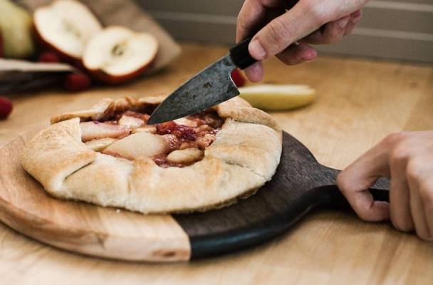 5 Easy Apple Recipes for Rosh Hashanah to Make Your New Year Healthy and Sweet