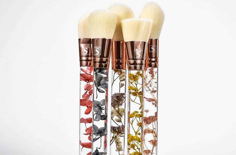 storybook cosmetics makeup brushes flowers