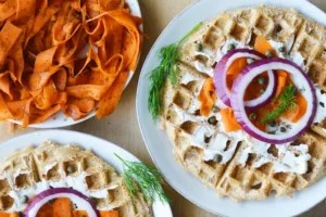 3 genius healthy ways to use Trader Joe's "Everything but the bagel" seasoning