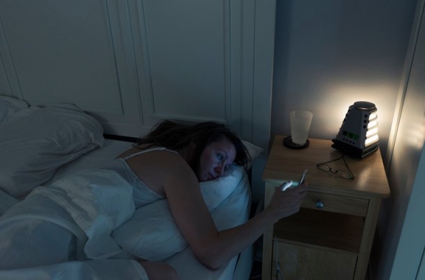 9 Thoughts That Cross Your Mind When You Can't Fall Asleep