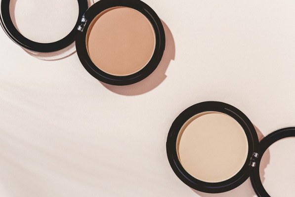 10 Foolproof Natural Eye Shadows That Require No Skill to Use