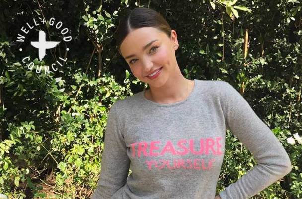 The Gut-Friendly Drink That Miranda Kerr Starts Her Day With
