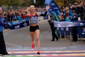 Shalane Flanagan is the fitness hero we need right now