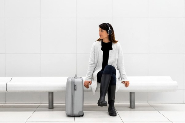 4 Ways Wellness Pros Deal With Stress During Holiday Travel