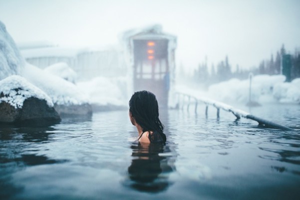 Your Guide to Japan’s Restorative Winter Bath Traditions