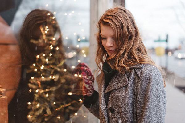 How to Combat Your Holiday Stress in 1 Minute or Less