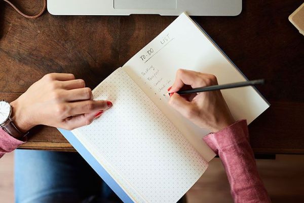 The Totally Passive Habit That'll Help You Hack Your to-Do List