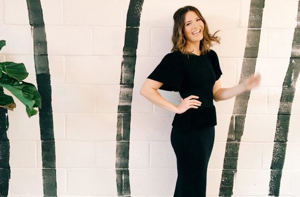 The Genius Way Mandy Moore Uses CBD to Make Her Outfits Comfy