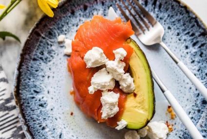 14 Wellness Pros Share the Healthy Breakfasts They Eat Every Morning