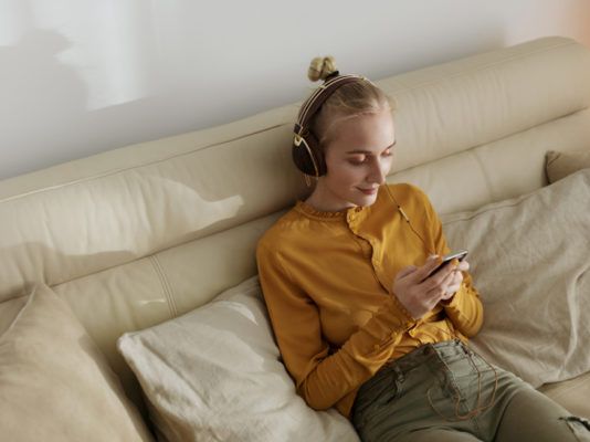 4 Podcasts That Will Bring a New Glow to Your Skin-Care and Wellness Routine