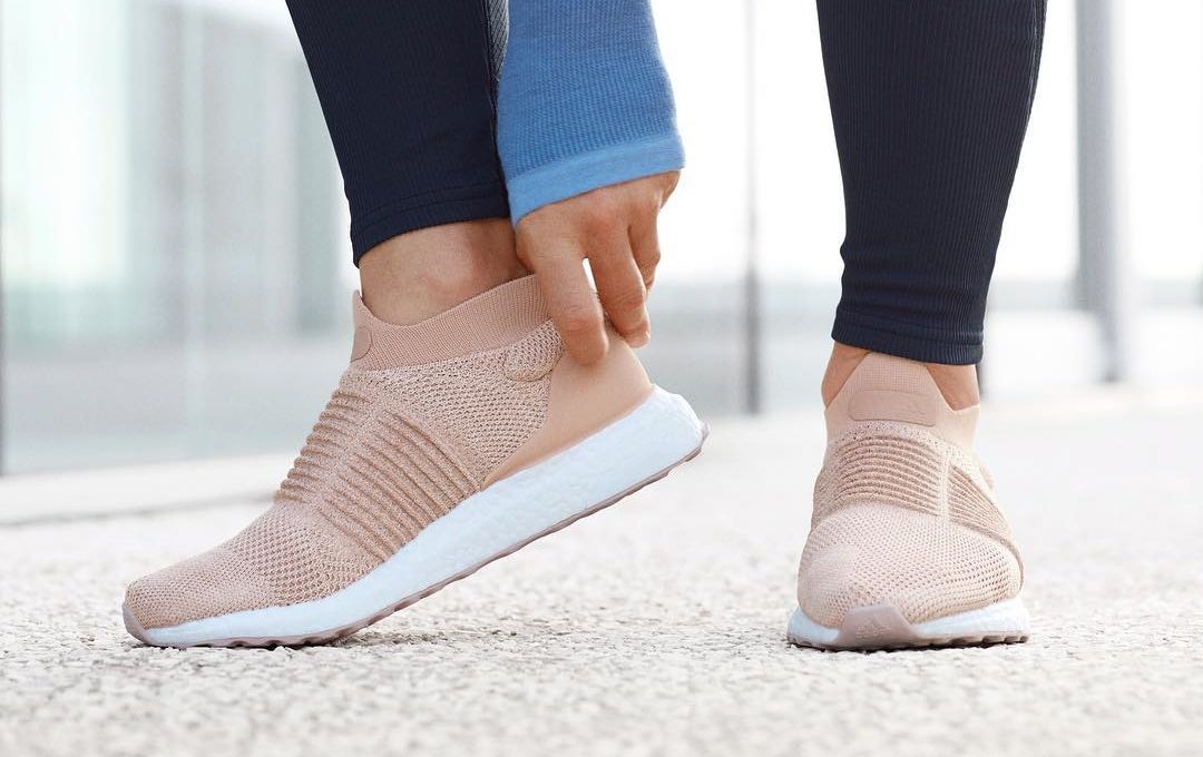 Laceless sneakers trend explodes with Adidas