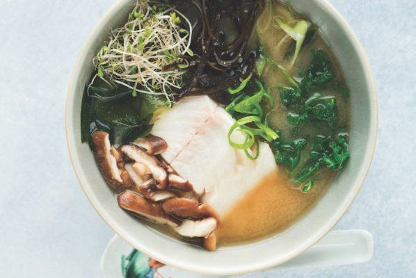 This Easy Miso Soup Is Full of Hormone-Balancing Ingredients