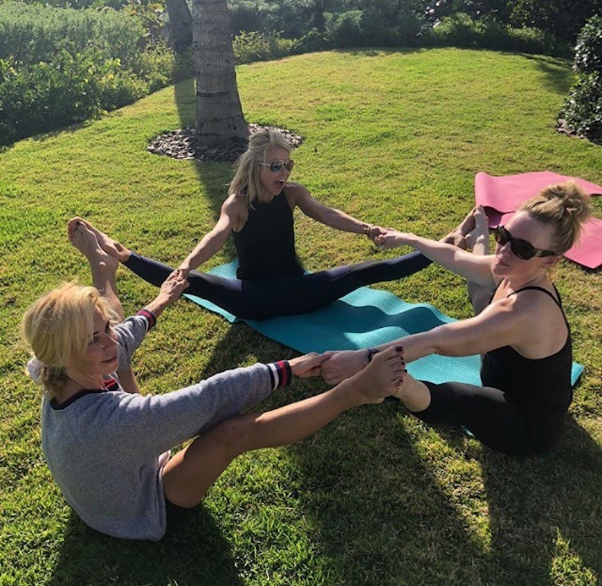 Kelly Ripa Acro Yoga Moves
