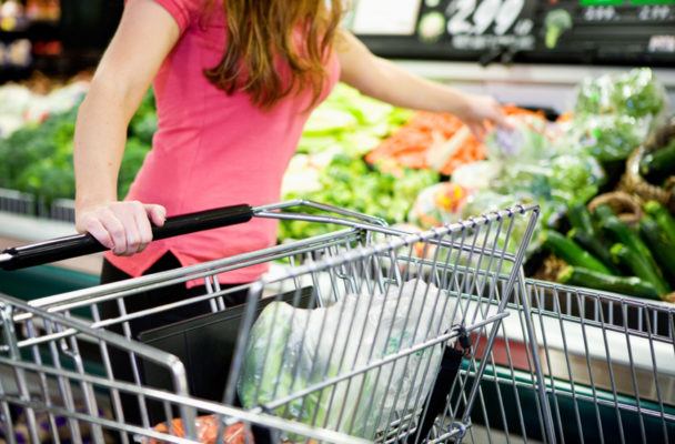 The Gross Reason to Never Put Unwrapped or Unbagged Food in Your Shopping Cart