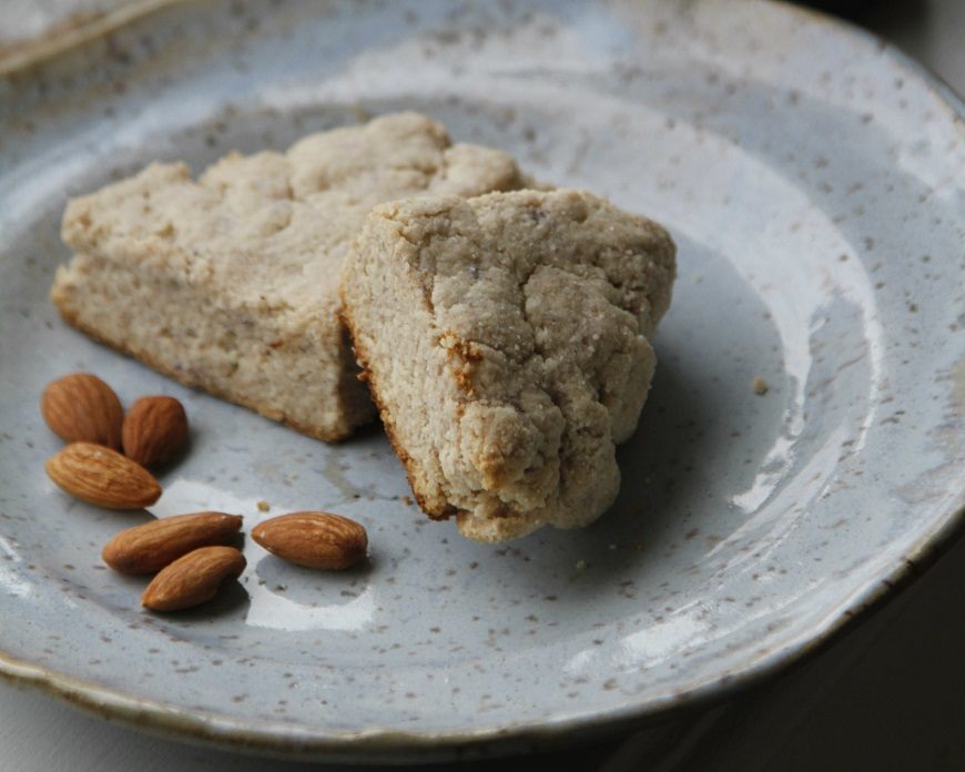 almond biscuit recipe