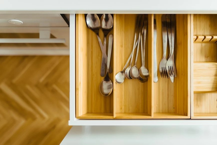 This Is How Often You Should Replace Common Kitchen Tools