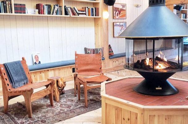 How to Get Cozy Cabin Vibes in Your Own Home