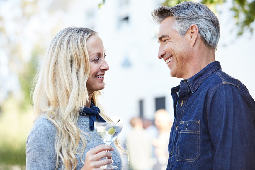 Middle-age dating: Tips for singles in their 40s