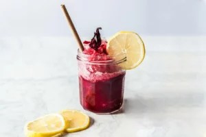 The 3-ingredient beet juice shot Carrie Underwood’s trainer takes to amp up her workouts