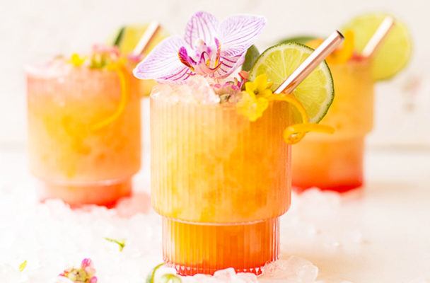 5 Refreshing Big-Batch Cocktails to Whip up This Memorial Day Weekend