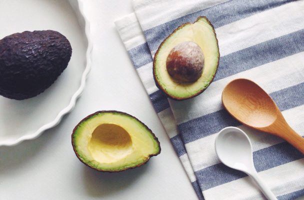 Costco Is Now Selling Avocados That Last *Twice* As Long—but How?