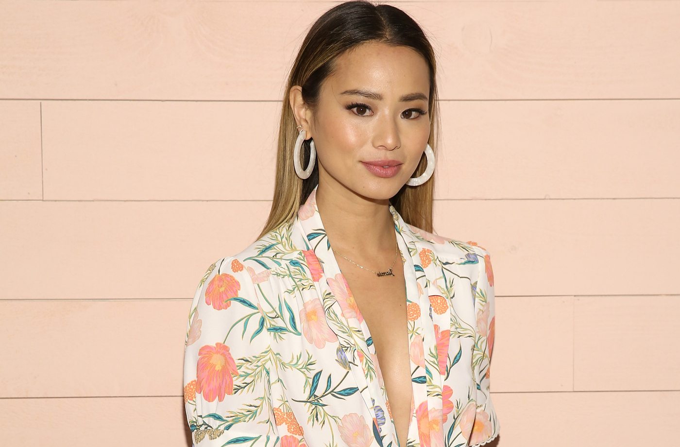 Try Jamie Chung's peppermint tea for bloating
