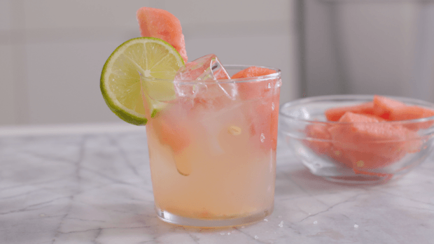 Try This Low-Sugar Watermelon Margarita for Major Vacay Vibes