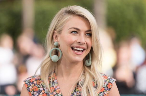 Take Your Workout to the Next Level Like Julianne Hough With a (Dance) Cardio Break