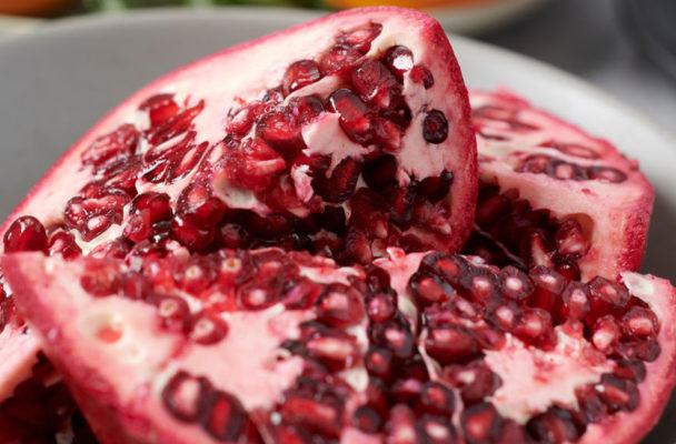 This Redditor's Pomegranate-Cutting Hack Is Totally Mesmerizing