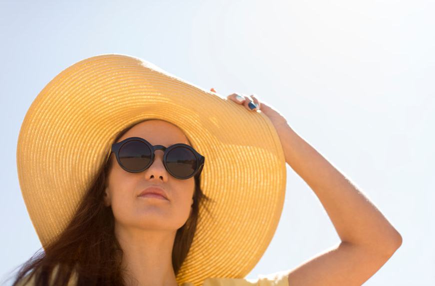 Here's how much sunscreen to use on face