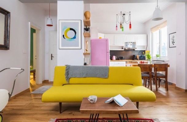 8 Bright Ideas for Adding Turmeric Yellow Decor to Your Home