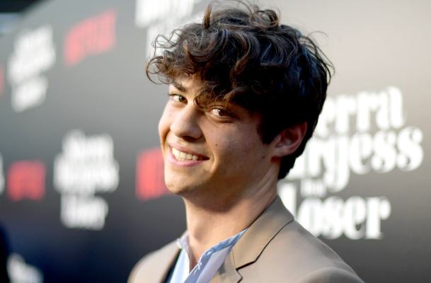 The Best Thing on the Internet Today? Noah Centineo Joining the Multi-Masking Club