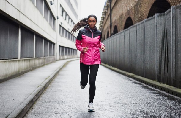 Bundle up, Runners: A Peloton Coach Says You Should Log Miles Outside *At Least* Once...