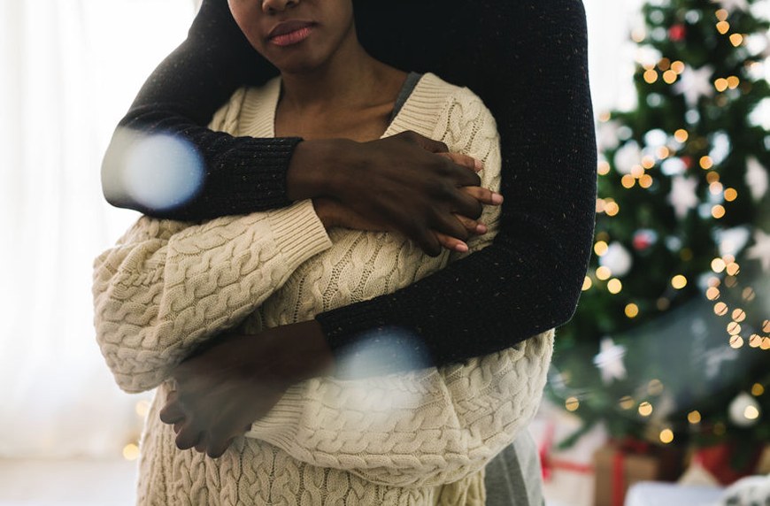 couple hugging holidays depression
