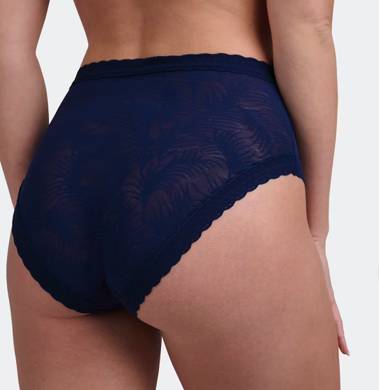Pretty *and* Comfortable Underwear: 6 Pairs for 2024