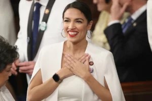 Here's your cheat sheet for the ambitious Green New Deal everyone is talking about