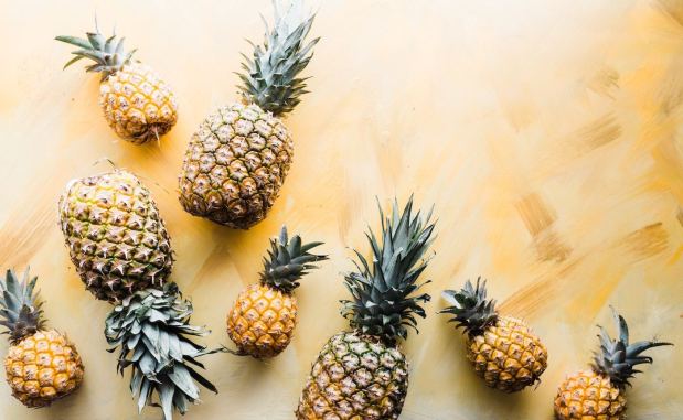 The Internet Lied. That Viral Pineapple Pulling "Hack" Is Just a Sticky Mess
