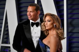 J.Lo and A-Rod are engaged! Proving that swolemates are soulmates